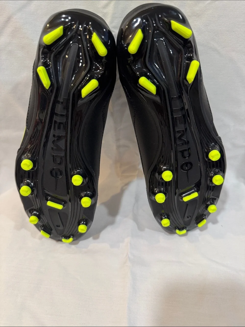 Nike Kids Black & Neon Yellow Soccer Cleats